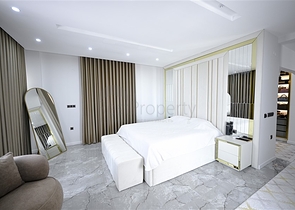 فيلا في موقع فريد في قلب ألانيا