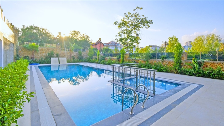 مشروع جديد في منطقة كستل على بعد 750 متر من البحر