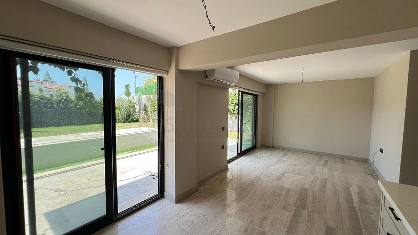 فيلا 3+1 في منطقة فتحية 