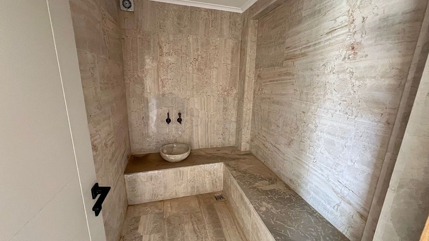 فيلا 3+1 في منطقة فتحية 