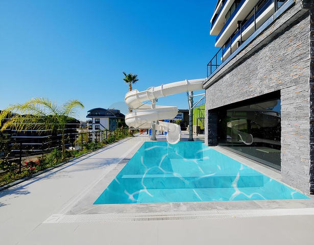 مشروع استثماري جديد بالقرب من شاطئ كليوباترا