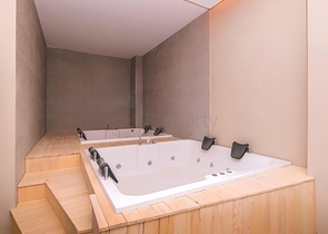 مشروع استثماري جديد بالقرب من شاطئ كليوباترا