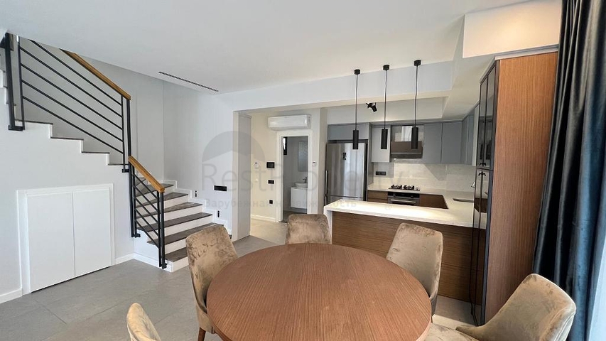 فيلا 4+1 في منطقة فتحية 