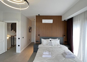 فيلا 4+1 في منطقة فتحية 