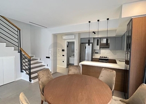 فيلا 4+1 في منطقة فتحية 