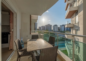 شقة في منطقة كيستل