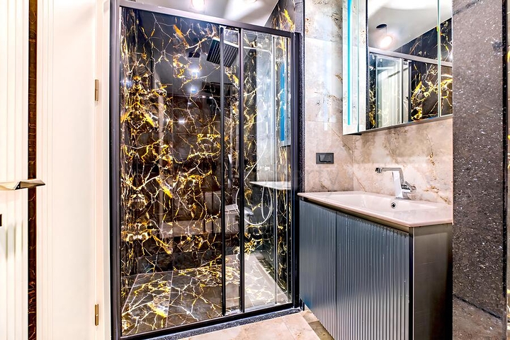 2 + 1 في مجمع متميز في منطقة توركلر