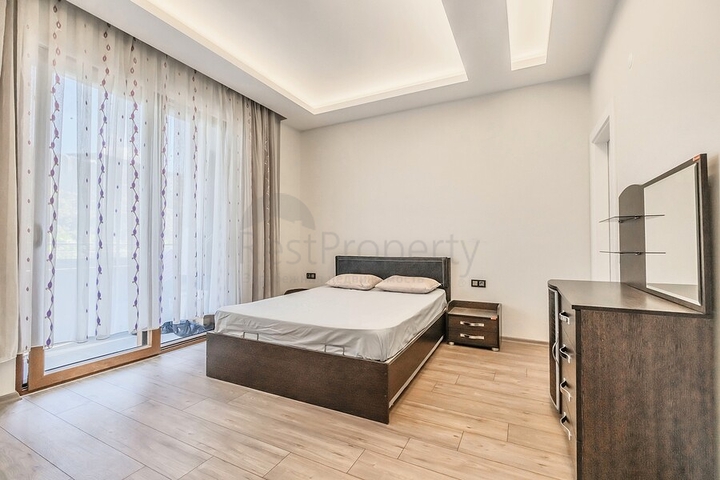 شقة فسيحة 3 + 1 في واحدة من أفضل المناطق في ألانيا-أوبا