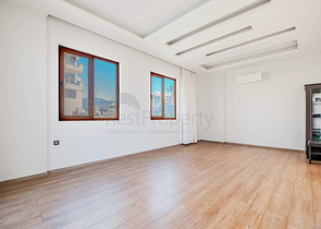 شقة فسيحة 3 + 1 في واحدة من أفضل المناطق في ألانيا-أوبا