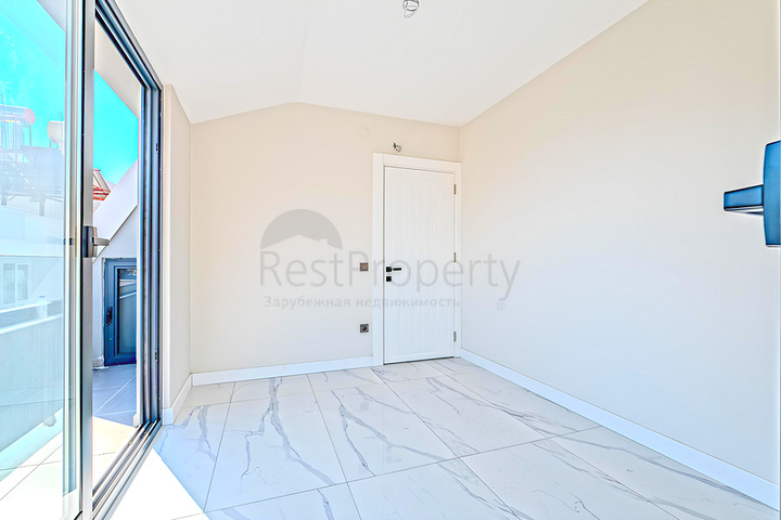 2 + 1 بنتهاوس 50 متر من شاطئ كليوباترا