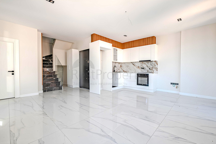 2 + 1 بنتهاوس 50 متر من شاطئ كليوباترا