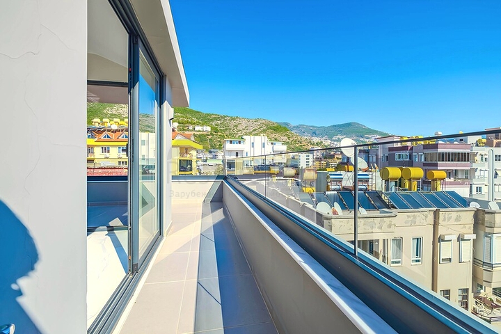 2 + 1 بنتهاوس 50 متر من شاطئ كليوباترا