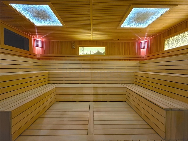 شقة 1+1 مطلة على البحر في مجمع من الدرجة الممتازة 