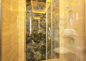 شقة مطلة على البحر 1 + 1 في وسط ألانيا