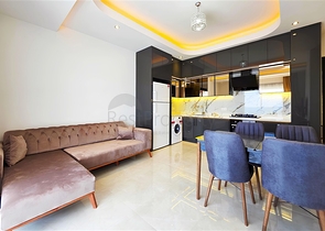 شقة مطلة على البحر 1 + 1 في وسط ألانيا