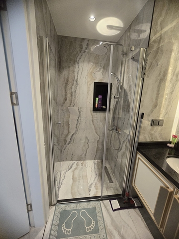 شقة 1+1 في وسط ألانيا