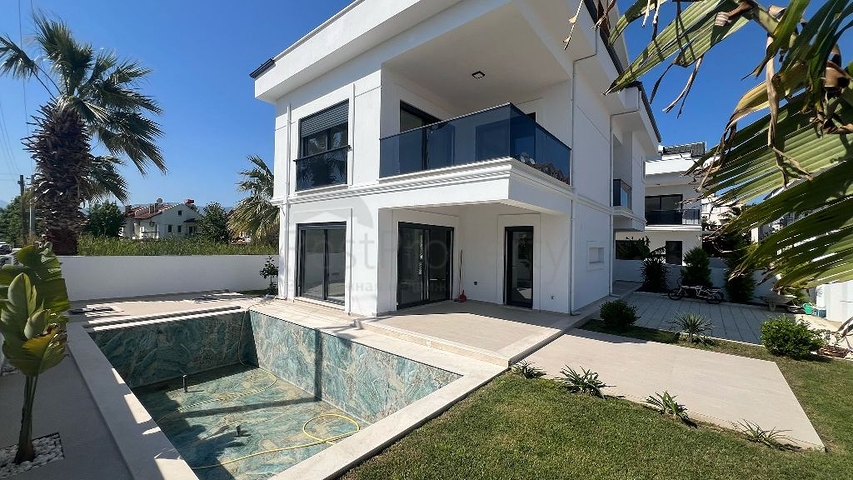 فلل 6 + 1 في فتحية - منطقة أنطاليا 