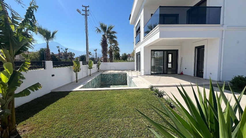 فلل 6 + 1 في فتحية - منطقة أنطاليا 