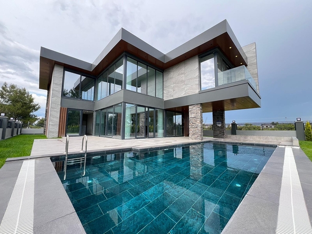 فيلا 4+1 في دوشيمالتي-منطقة أنطاليا 