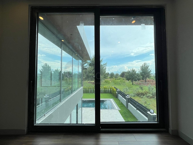 فيلا 4+1 في دوشيمالتي-منطقة أنطاليا 