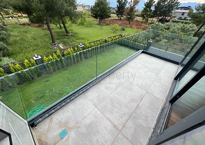 فيلا 4+1 في دوشيمالتي-منطقة أنطاليا 