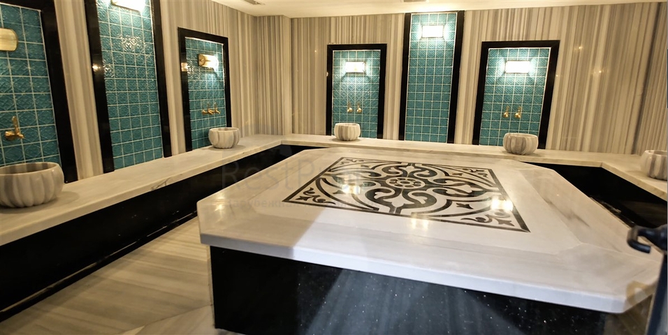 2 + 1 حديقة دوبلكس في كيستل 