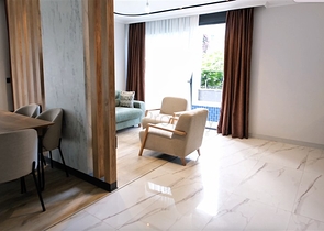 2 + 1 حديقة دوبلكس في كيستل 