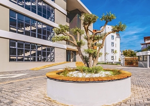 شقة بغرفة نوم واحدة في مجمع في منطقة أوبا