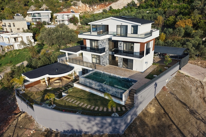 فيلا 6+1 في فتحية-منطقة أنطاليا 