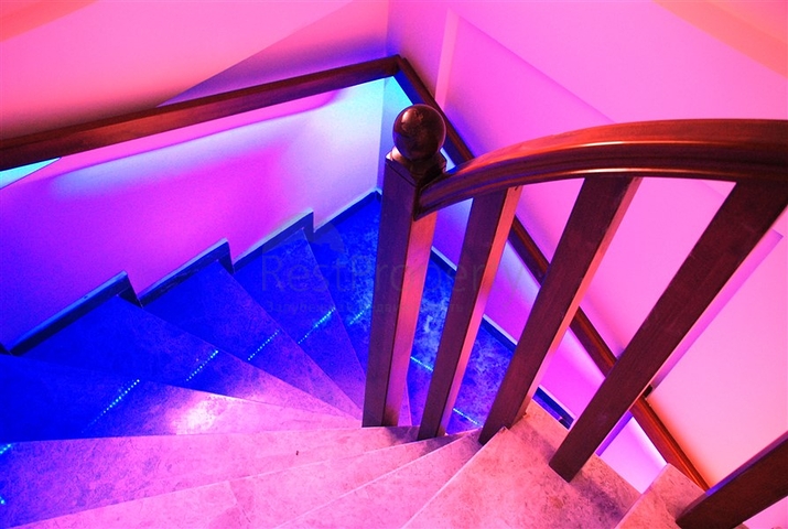 فيلات للبيع في قلب مدينة ألانيا 