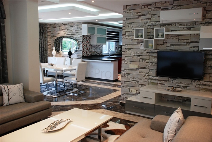 فيلات للبيع في قلب مدينة ألانيا 