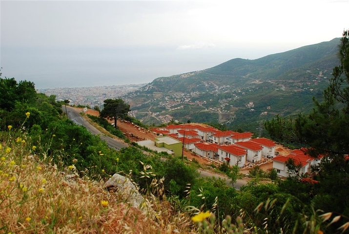 فيلات للبيع في قلب مدينة ألانيا 