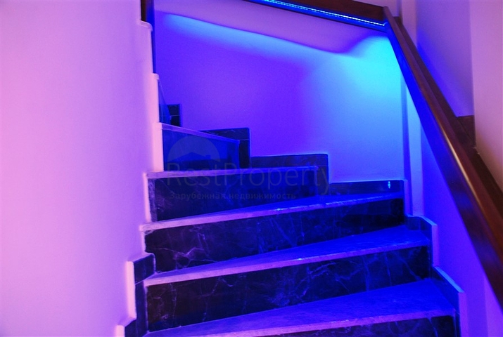 فيلات للبيع في قلب مدينة ألانيا 