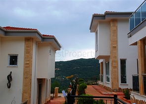 فيلات للبيع في قلب مدينة ألانيا 