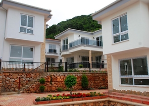 فيلات للبيع في قلب مدينة ألانيا 