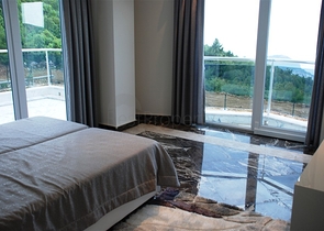 فيلات للبيع في قلب مدينة ألانيا 