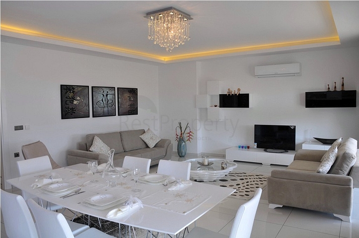 شقق بإطلالات بانورامية في جيكجيللي/ألانيا