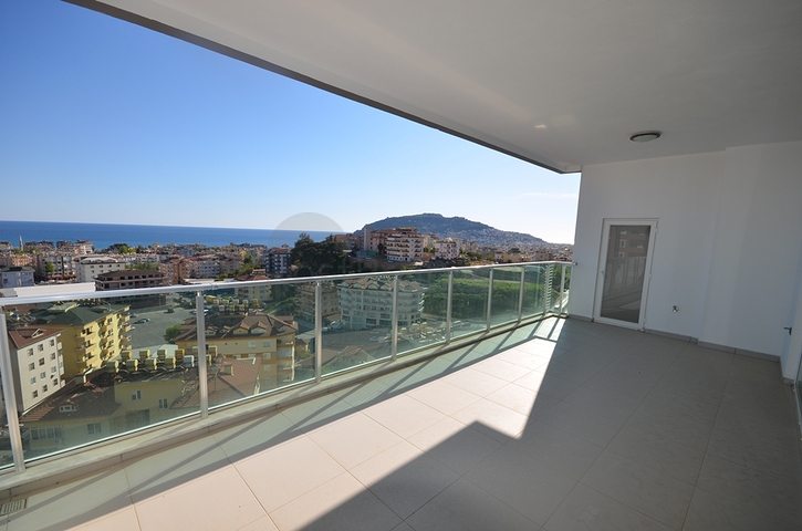شقق بإطلالات بانورامية في جيكجيللي/ألانيا