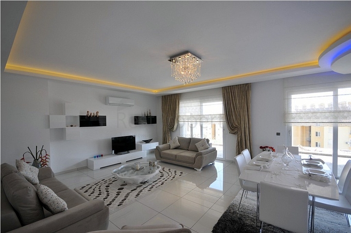 شقق بإطلالات بانورامية في جيكجيللي/ألانيا