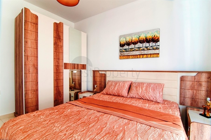 شقق بمساحات واحجام مختلفة للبيع 