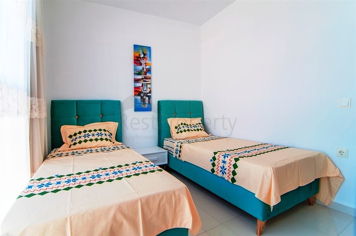 شقق بمساحات واحجام مختلفة للبيع 