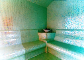 شقق بمساحات واحجام مختلفة للبيع 