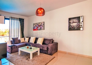 شقق بمساحات واحجام مختلفة للبيع 