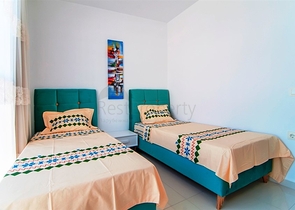 شقق بمساحات واحجام مختلفة للبيع 