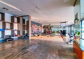 شقق بمساحات واحجام مختلفة للبيع 