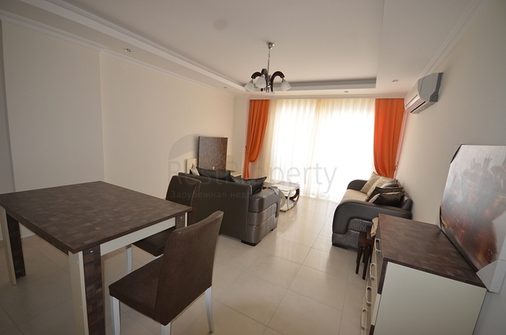 مشروع استثماري مع شاطئه الخاص