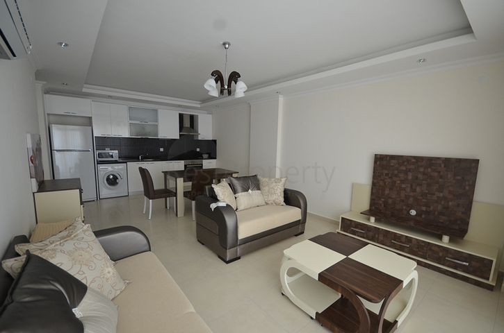 مشروع استثماري مع شاطئه الخاص