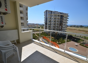 مشروع استثماري مع شاطئه الخاص