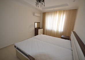 مشروع استثماري مع شاطئه الخاص