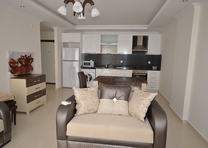 مشروع استثماري مع شاطئه الخاص